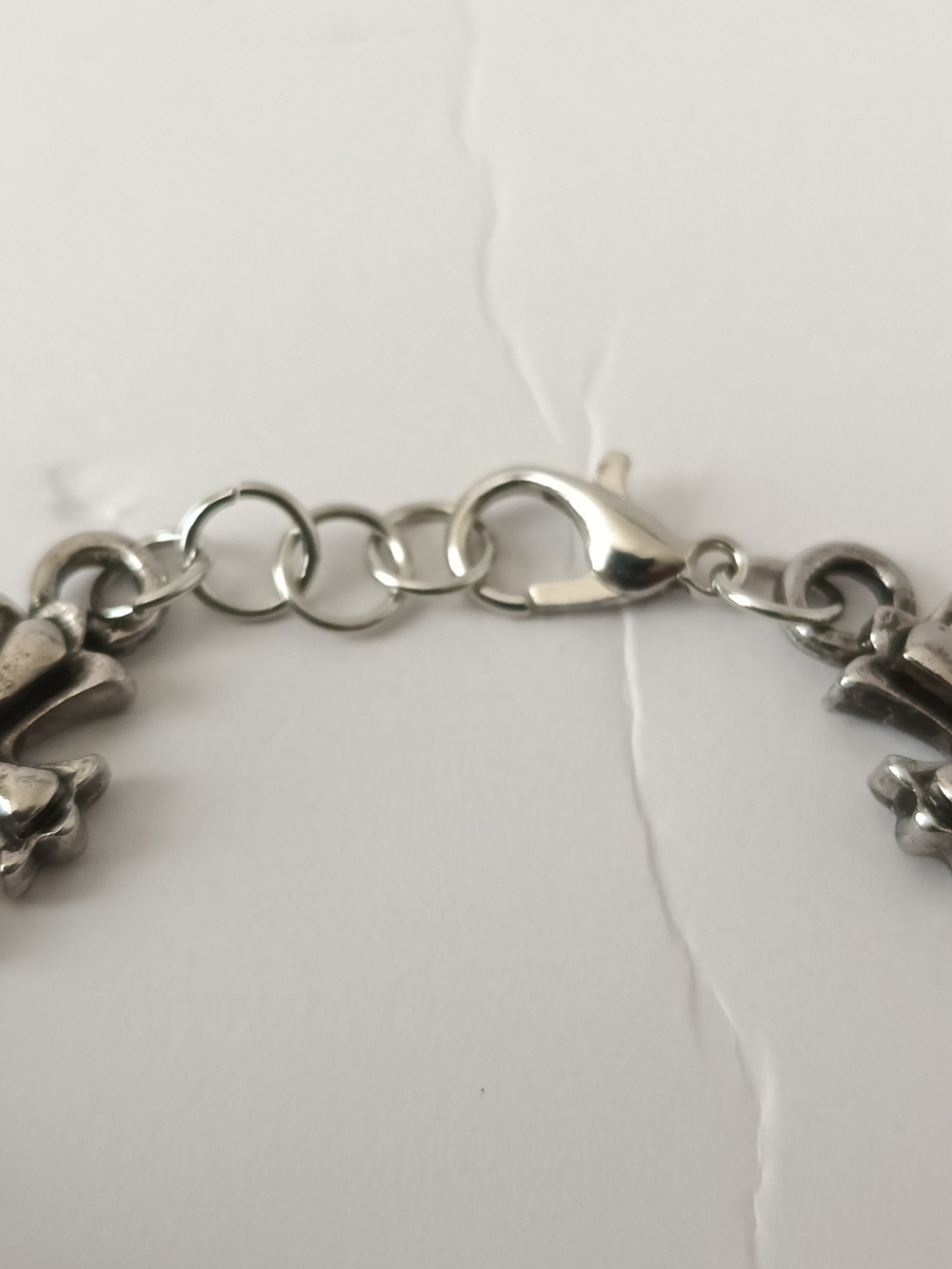 Silver Goth Cross Link Bracelet - Picture 4 of 5